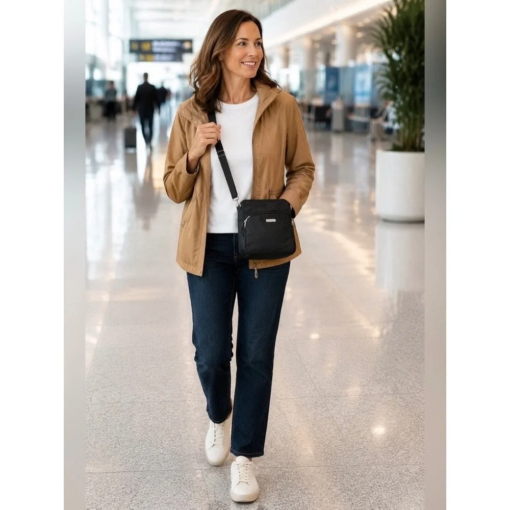 Baggallini Joey Bagg Crossbody Bag Women Small Black Exc Nylon Travel Everyday